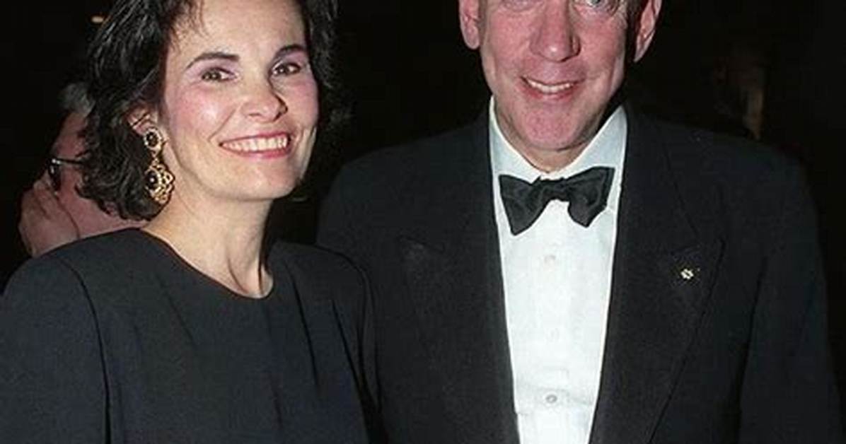 The Enduring Bond: Lois Hardwick and Donald Sutherland's Love Story